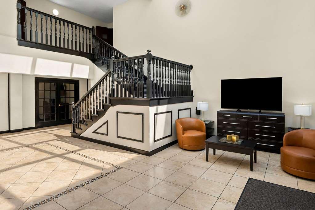 Quality Inn & Suites Лафайетт Интерьер фото